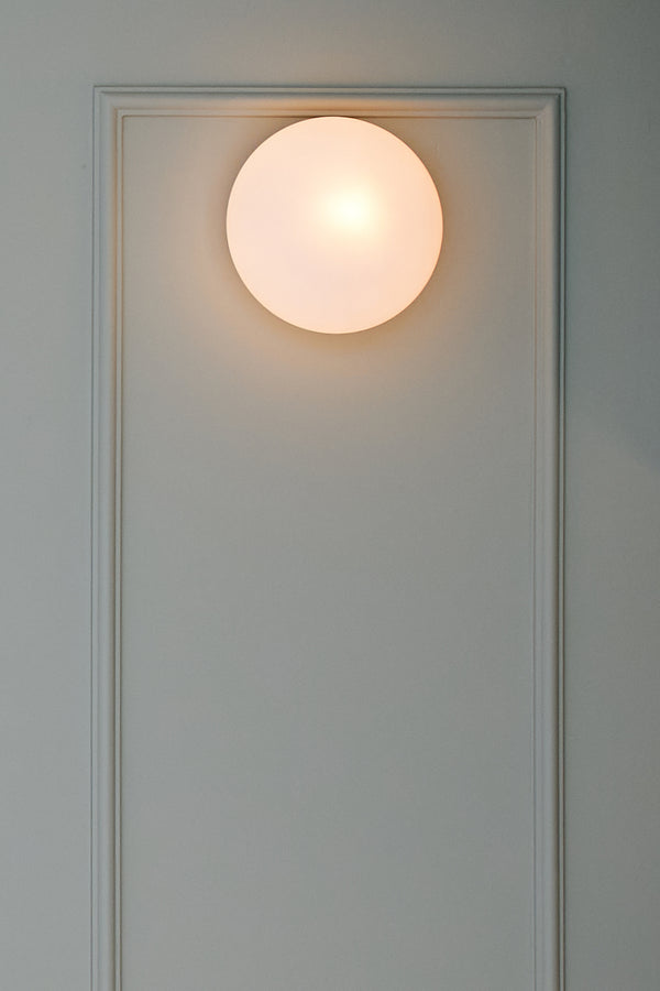 Ares Sconce