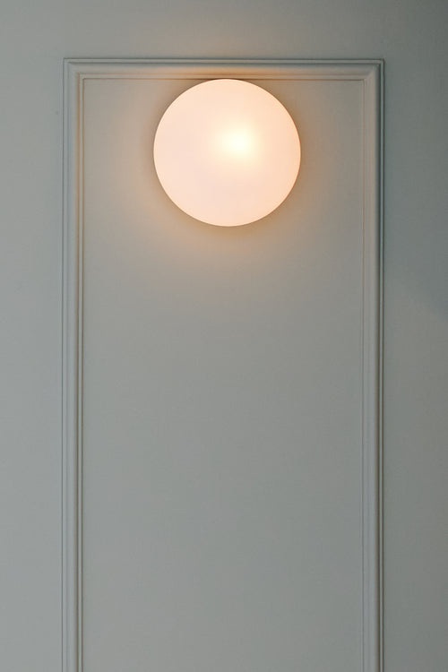 Ares Sconce